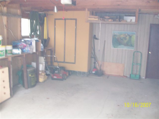 281 Sandy Shores Road Newport, WA 99156 - Photo 5 of 9 Gallery Image 5