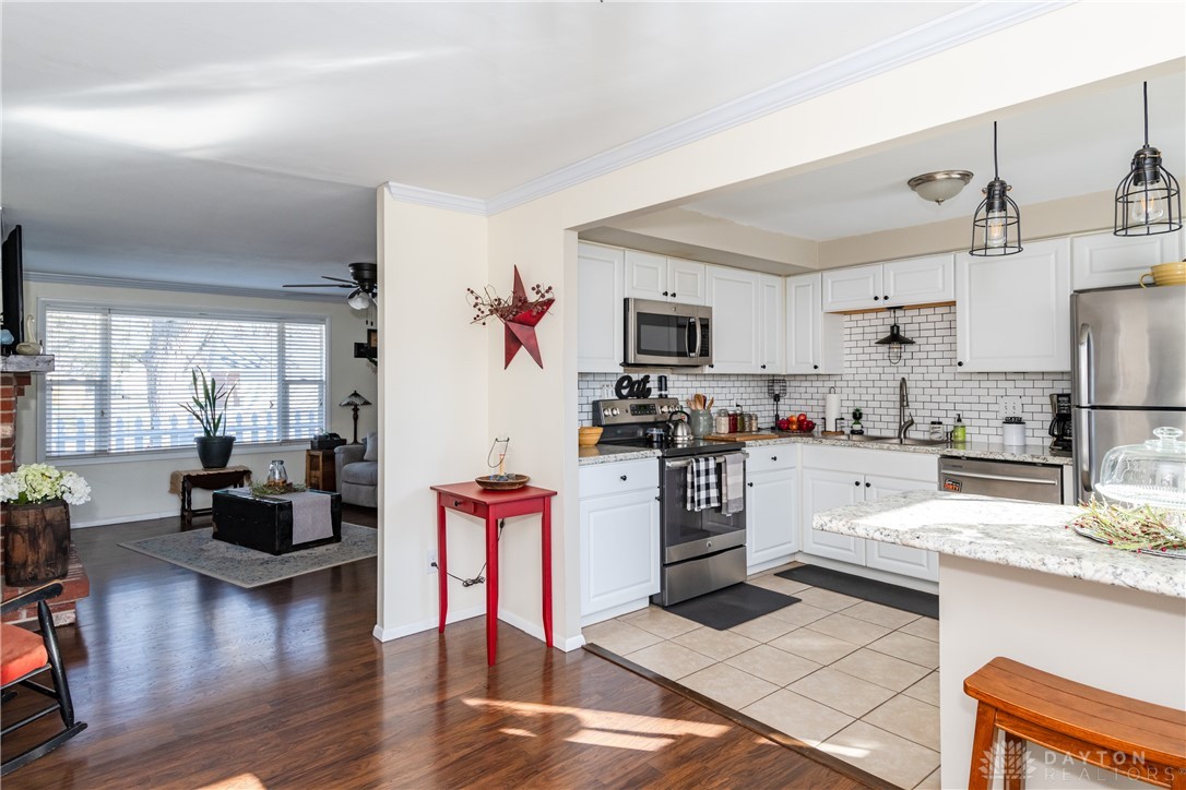 305 Tuxworth Road Centerville, OH 45458 - Photo 17 of 40