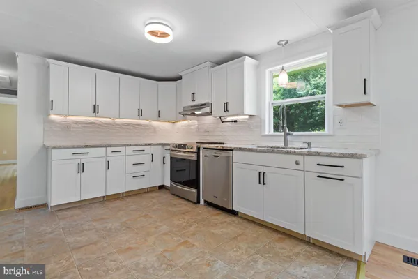 $559,000 | 2806 Duvall Road, Burtonsville, MD 20866