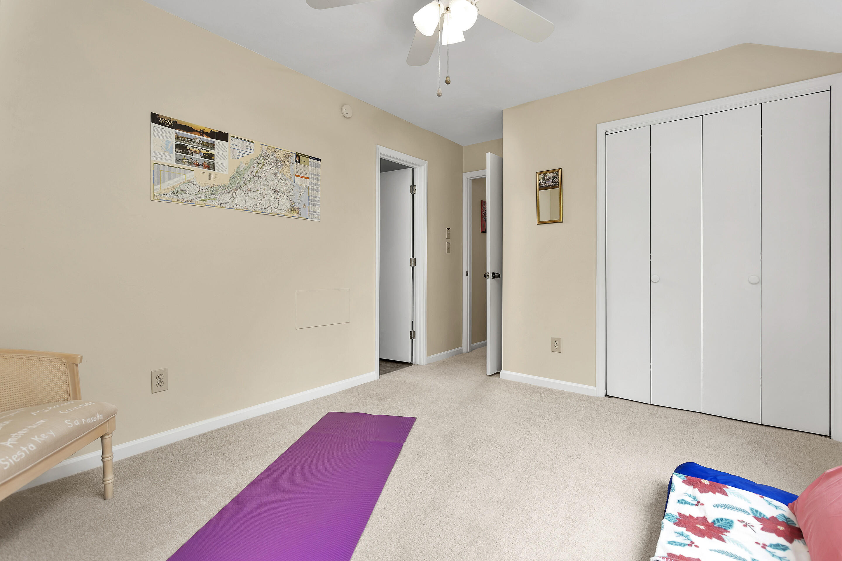 2423 Post Oak Road Salem, VA 24153 - Photo 15 of 22 16_2423_Post_Oak_Rd_16_mls