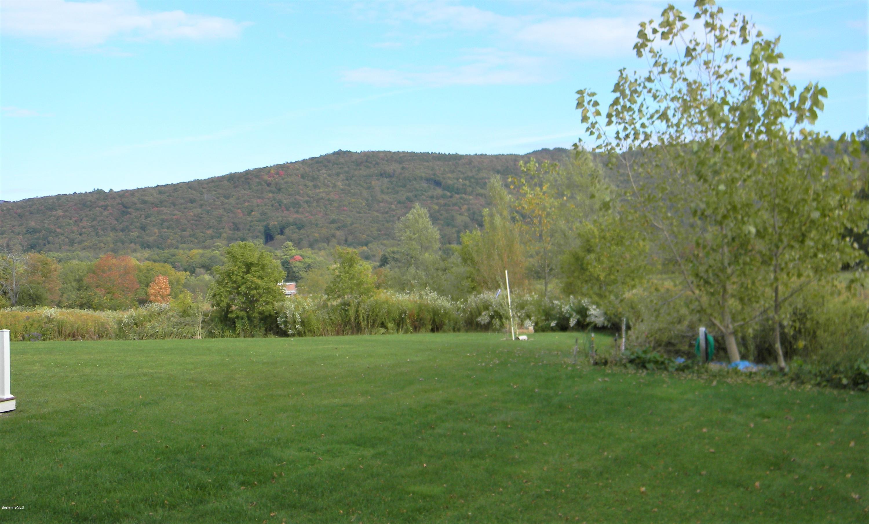 967 Holmes Road Pittsfield, MA 01201 - Photo 17 of 18 Views