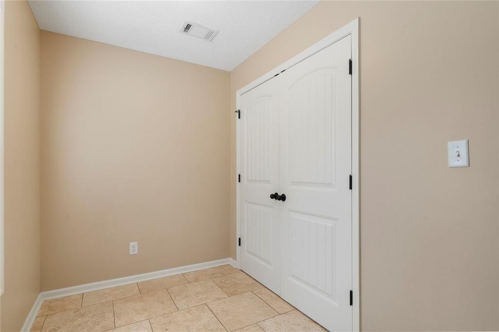 121 Little Riverview Road Eatonton, GA 31024 - Photo 37 of 53 a view of an empty room