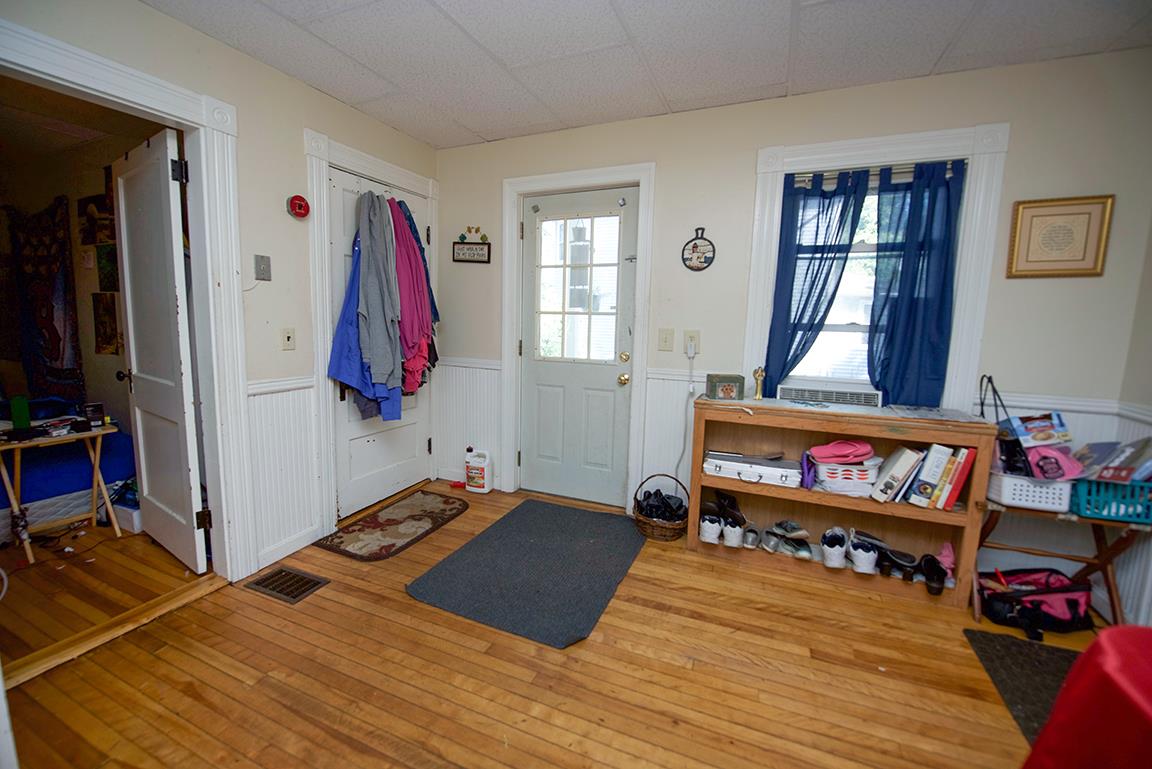 41 High Street Derry, NH 03038 - Photo 5 of 35 Gallery Image 5