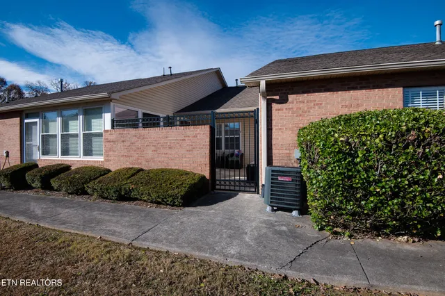 $349,000 | 4528 Shamus Way, Knoxville, TN 37918