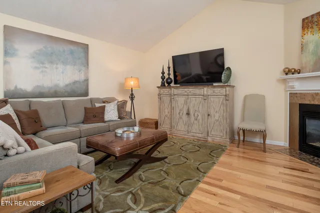 $349,000 | 4528 Shamus Way, Knoxville, TN 37918