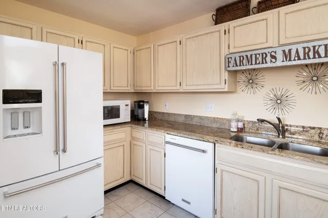 $349,000 | 4528 Shamus Way, Knoxville, TN 37918