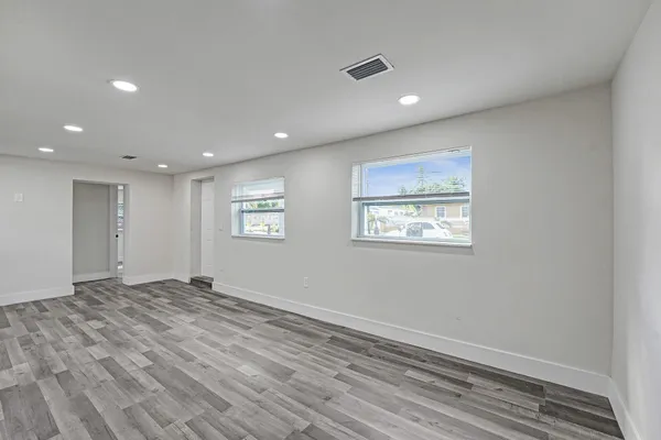 $2,895 | 8229 Northwest 1st Place, Miami, FL 33150