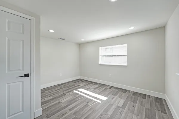 $2,895 | 8229 Northwest 1st Place, Miami, FL 33150