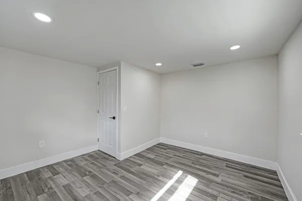 $2,895 | 8229 Northwest 1st Place, Miami, FL 33150