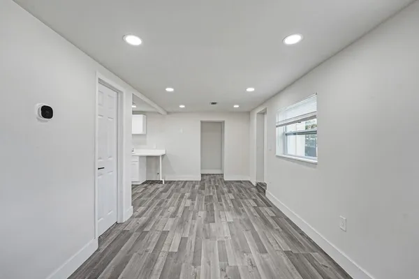 $2,895 | 8229 Northwest 1st Place, Miami, FL 33150