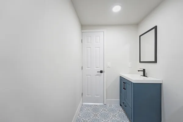 $2,895 | 8229 Northwest 1st Place, Miami, FL 33150