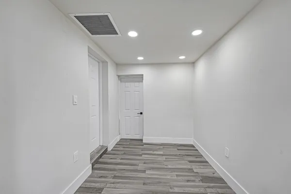 $2,895 | 8229 Northwest 1st Place, Miami, FL 33150