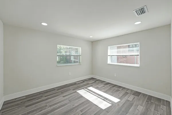 $2,895 | 8229 Northwest 1st Place, Miami, FL 33150