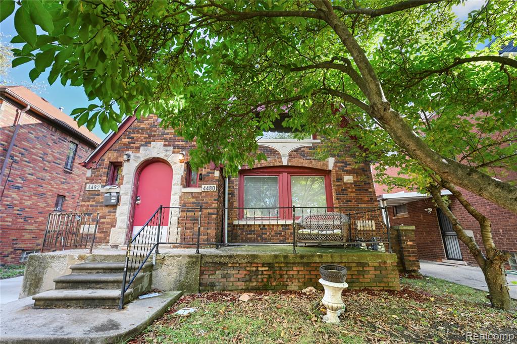 4480 Yorkshire Road Detroit, MI 48224 - Photo 3 of 20