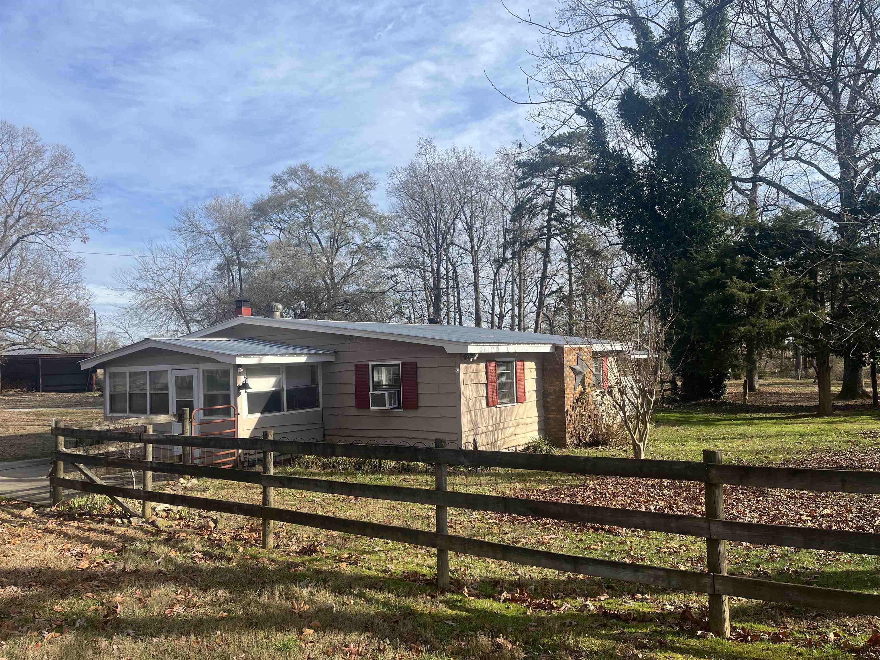 1355 Cudd Road Chesnee, SC 29323 - Photo 2 of 6