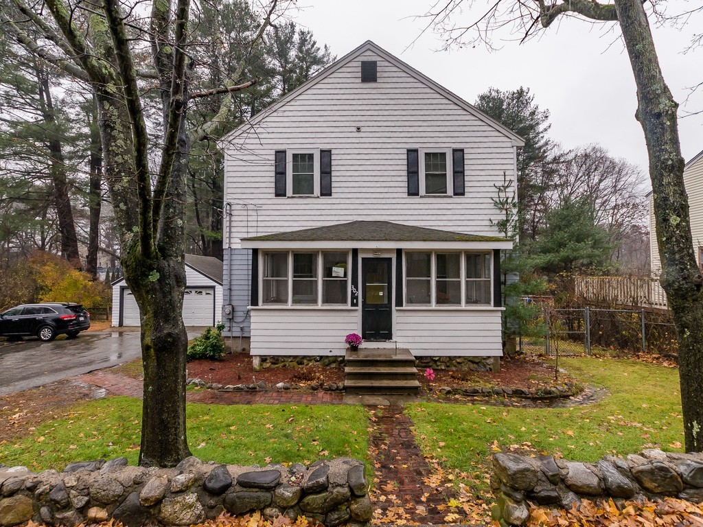 302 Andover Road Billerica, MA 01821 - Photo 2 of 29