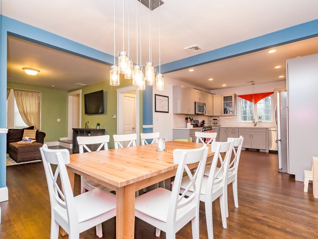 302 Andover Road Billerica, MA 01821 - Photo 8 of 29