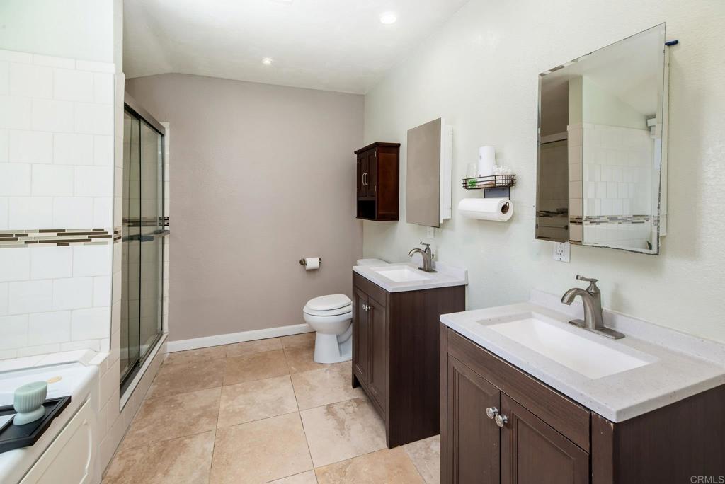 13425 Standish Drive Poway, CA 92064 - Photo 18 of 34