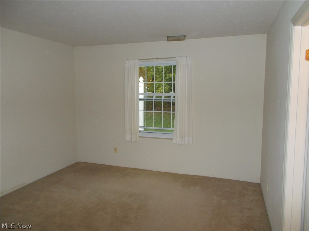 7197 Bellflower Road Mentor, OH 44060 - Photo 5 of 13 Gallery Image 5