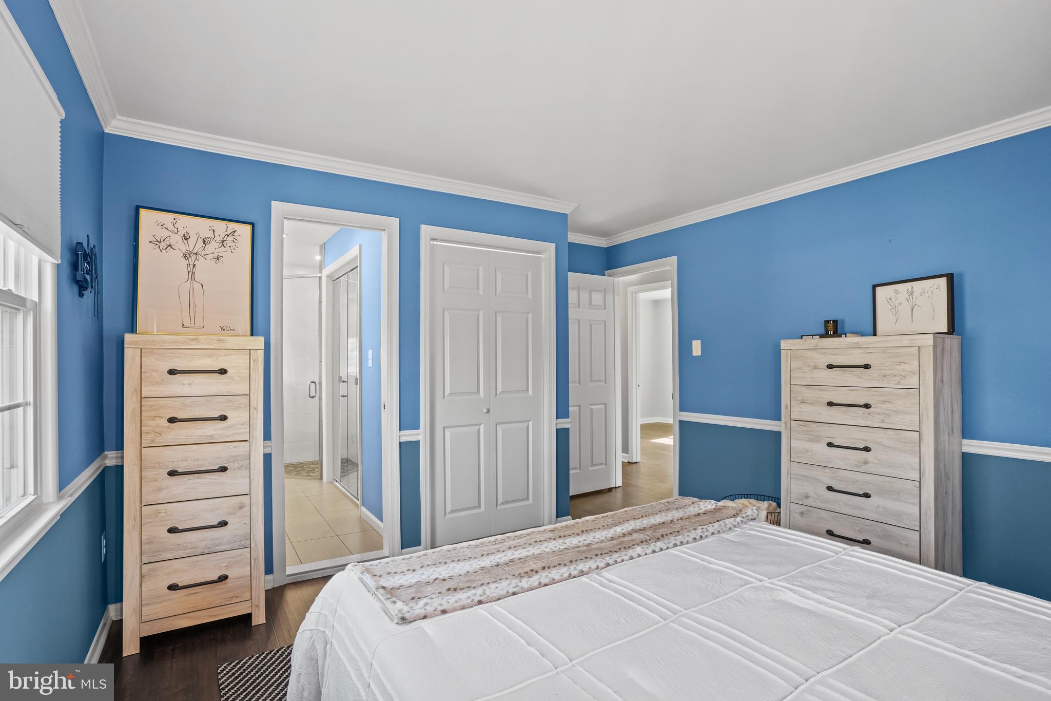6708 Portree Court Springfield, VA 22152 - Photo 11 of 37 a bedroom with a bed and dresser
