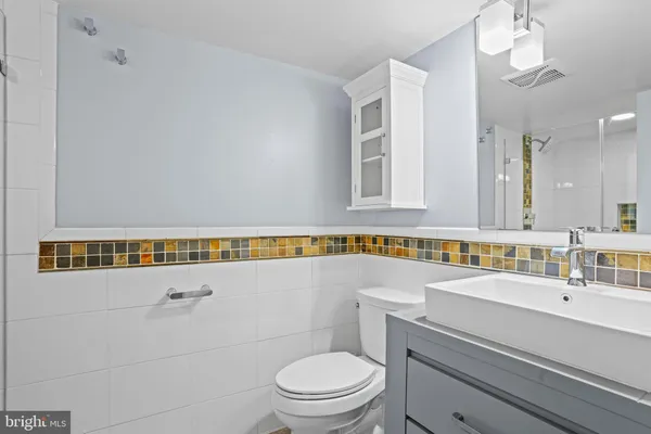 $800,000 | 6708 Portree Court, Springfield, VA 22152