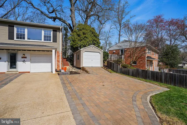 $800,000 | 6708 Portree Court, Springfield, VA 22152