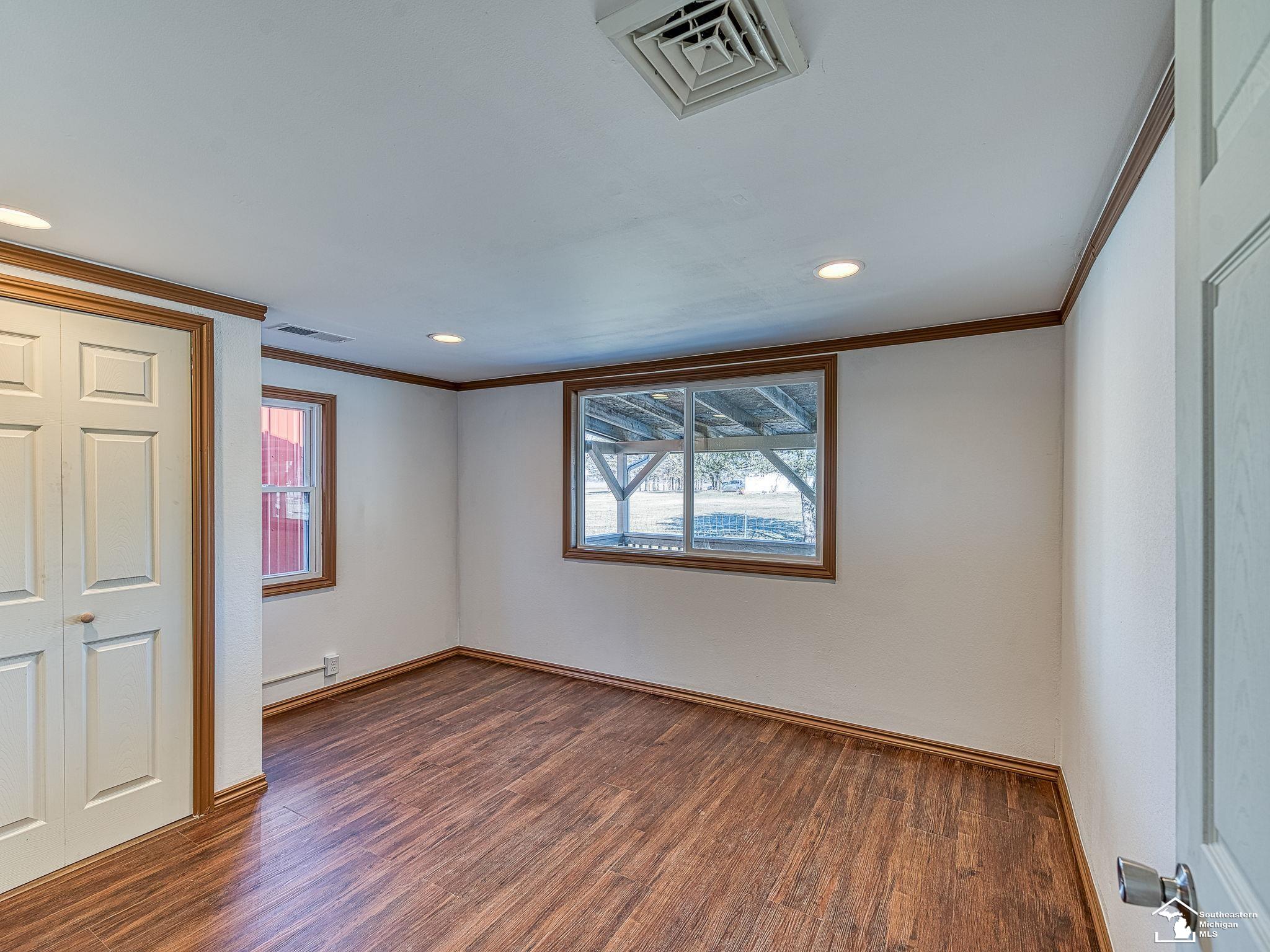 9669 Steffas Road Maybee, MI 48159 - Photo 6 of 27