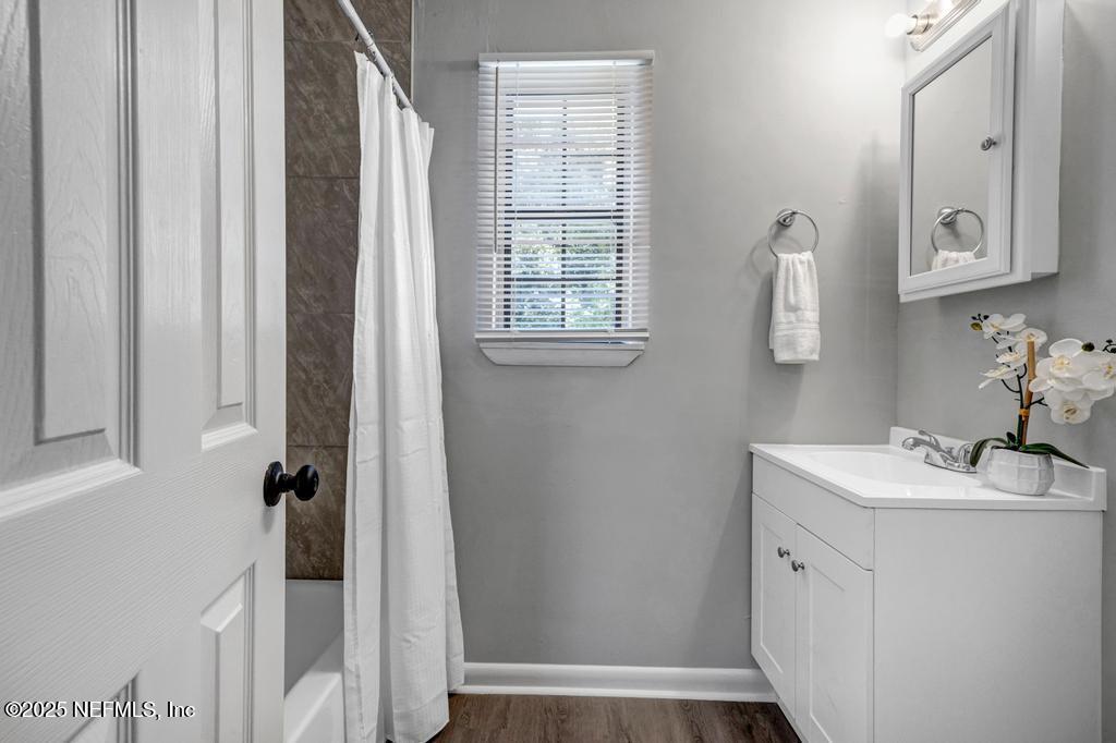 7980 Denham Road East Jacksonville, FL 32208 - Photo 26 of 33 7980 Denham Rd W-26