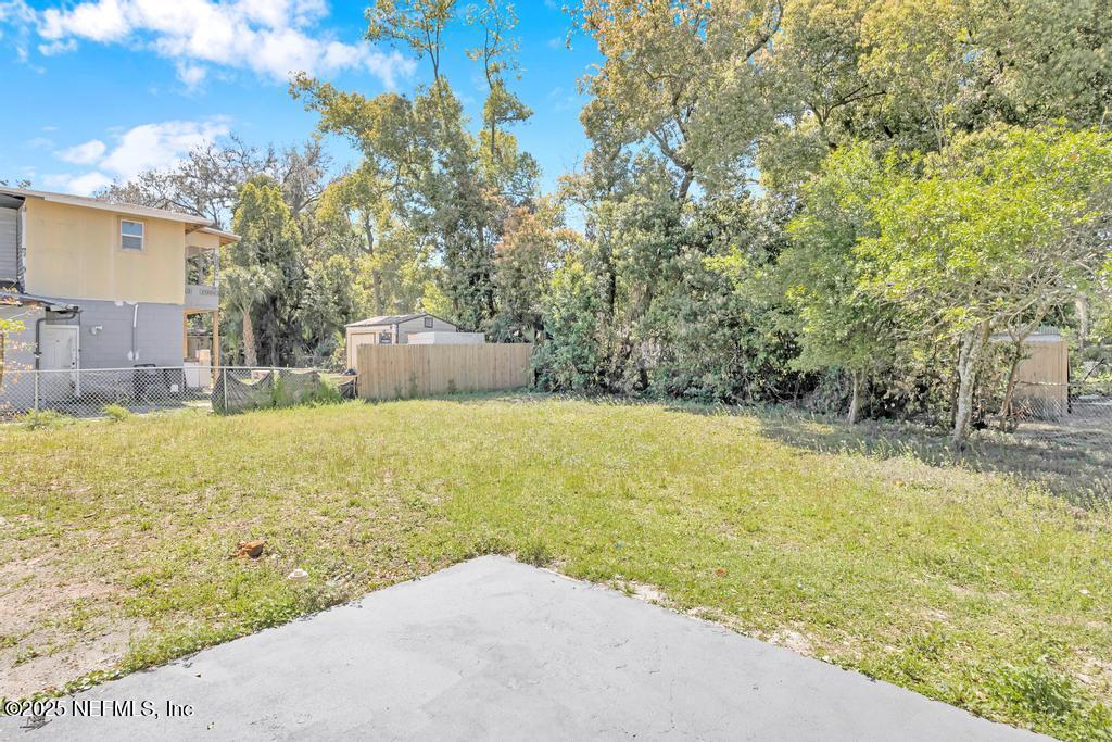 7980 Denham Road East Jacksonville, FL 32208 - Photo 29 of 33 7980 Denham Rd W-29