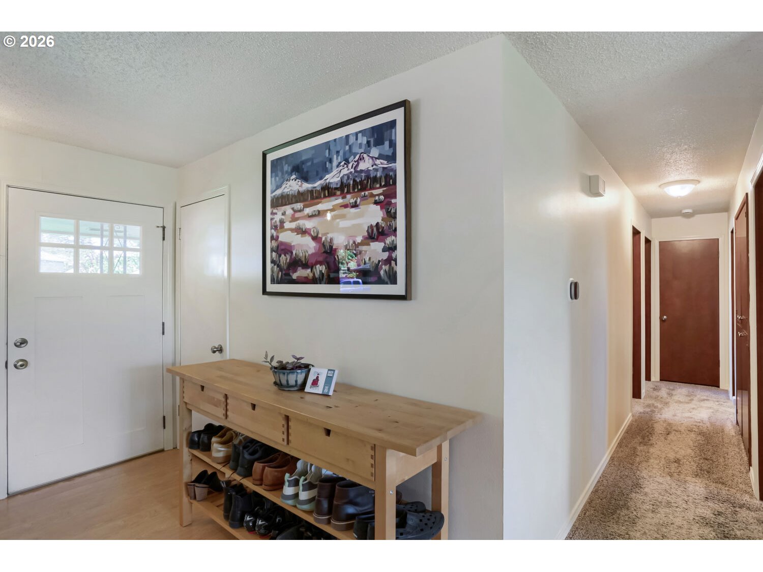 13614 Southeast Harrison Court Portland, OR 97233 - Photo 5 of 46 Entrance/Foyer