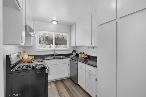 $580,000 | 13451 1/4 Village, Cerritos, CA 90703