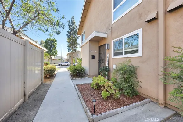 $580,000 | 13451 1/4 Village, Cerritos, CA 90703
