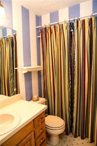 101 Gowen Road Manchester, TN 37355 - Photo 13 of 19 Full Bath Room Upstairs