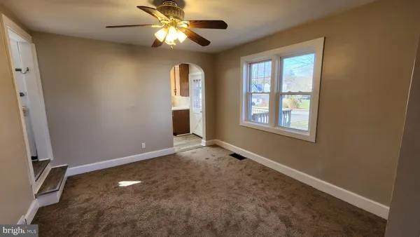 $3,100 | 114 Ogden Station Road, Wenonah, NJ 08090