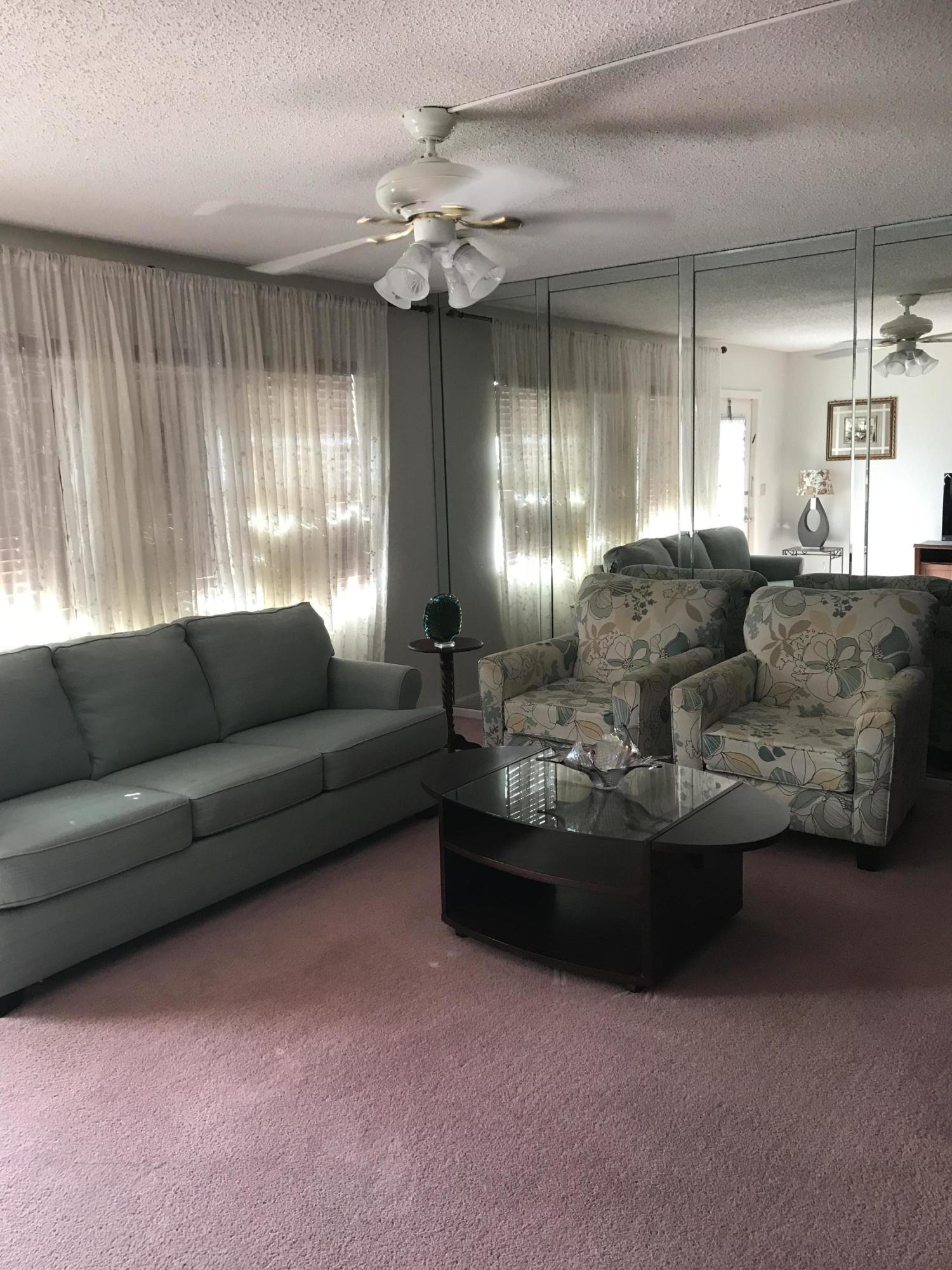 2072 Cornwall East Boca Raton, FL 33434 - Photo 3 of 10 IMG_7719