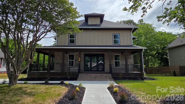 $765,000 | 211 Tournament Drive Southwest, Concord, NC 28025