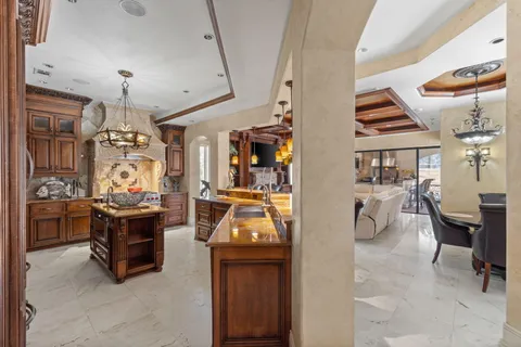 $3,500,000 | 437 Admiral Court, Destin, FL 32541