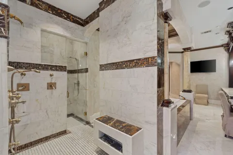 $3,500,000 | 437 Admiral Court, Destin, FL 32541
