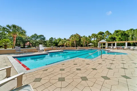 $3,500,000 | 437 Admiral Court, Destin, FL 32541