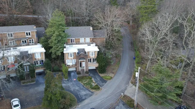 $275,000 | 527 Winterview Lane, Chattanooga, TN 37409