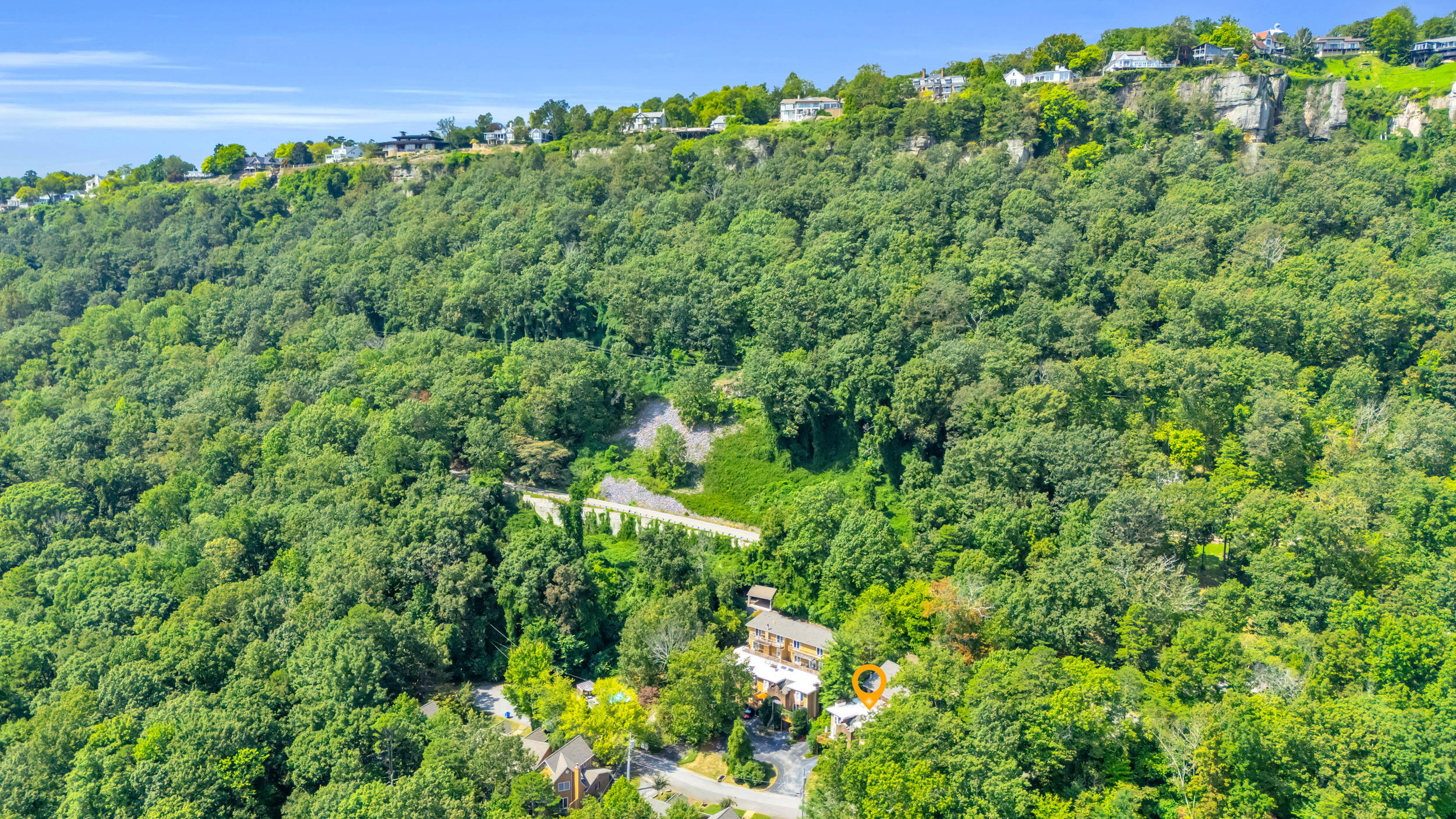 527 Winterview Lane Chattanooga, TN 37409 - Photo 54 of 68 527 Winterview Ln-31