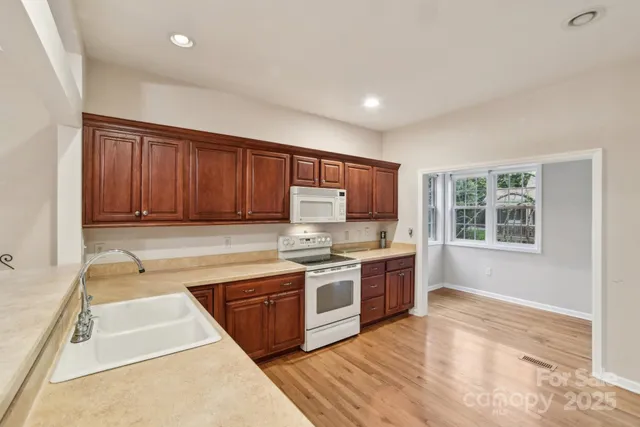 $399,000 | 25 Coldwater Lane, Laurel Park, NC 28739