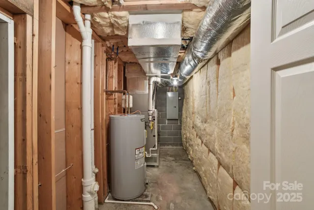 $399,000 | 25 Coldwater Lane, Laurel Park, NC 28739