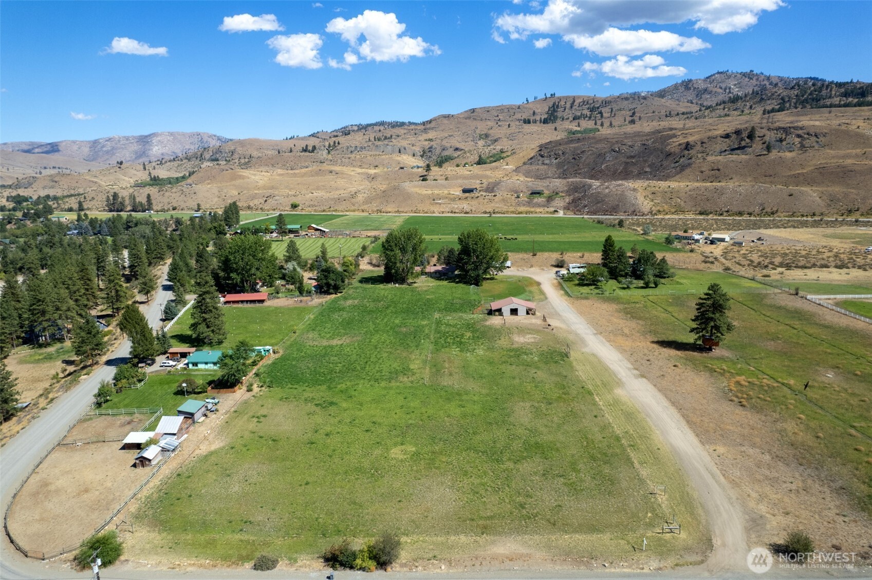 54 B Ross Road, Unit B Twisp, WA 98856 - Photo 2 of 40