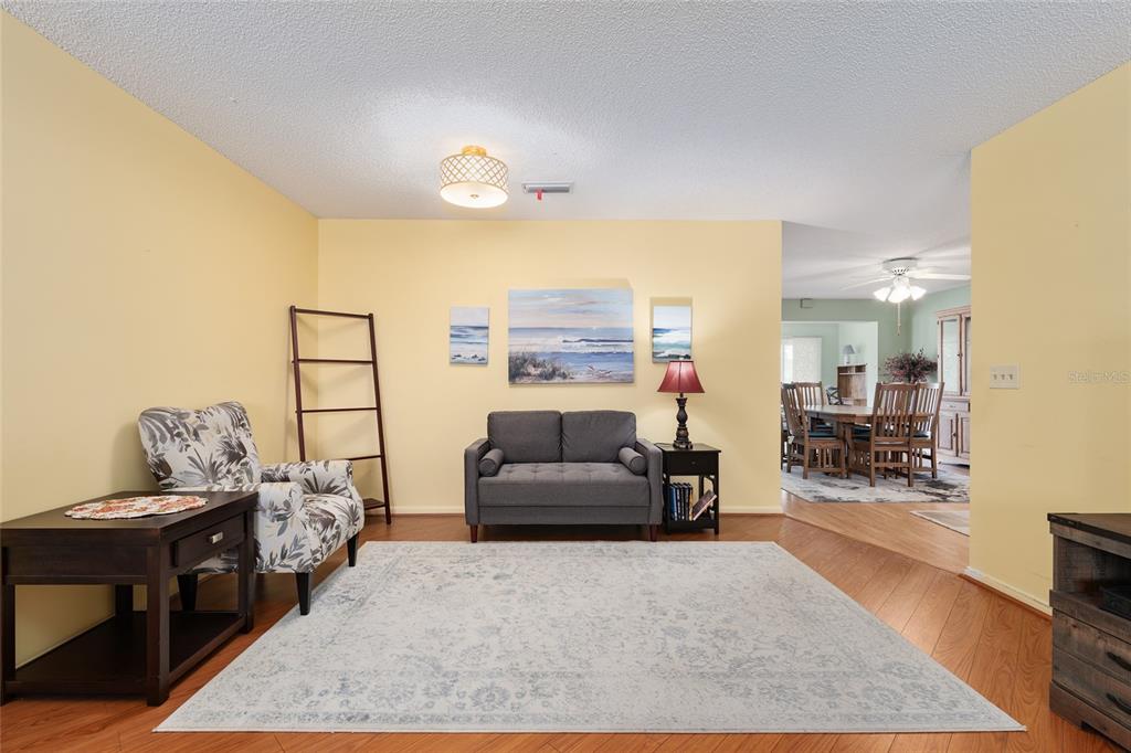 8841 Southwest 91 Street, Unit B Ocala, FL 34481 - Photo 12 of 52