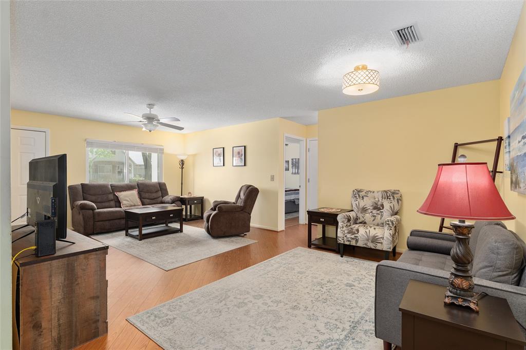 8841 Southwest 91 Street, Unit B Ocala, FL 34481 - Photo 14 of 52