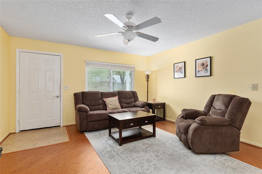 8841 Southwest 91 Street, Unit B Ocala, FL 34481 - Photo 15 of 52