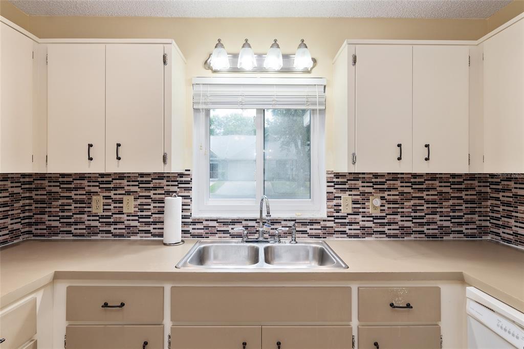 8841 Southwest 91 Street, Unit B Ocala, FL 34481 - Photo 27 of 52