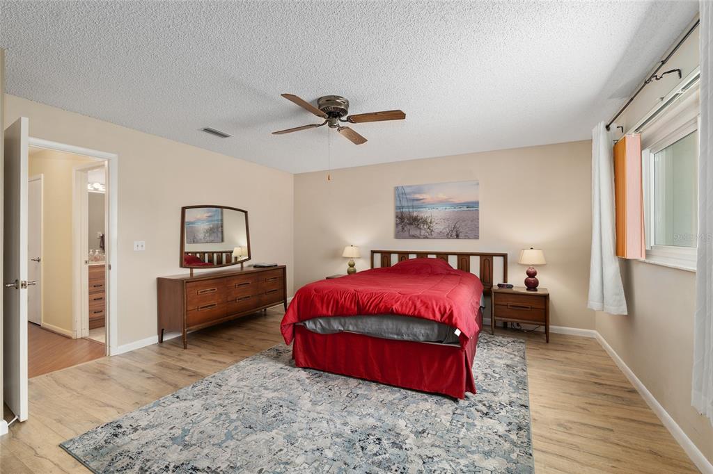 8841 Southwest 91 Street, Unit B Ocala, FL 34481 - Photo 32 of 52