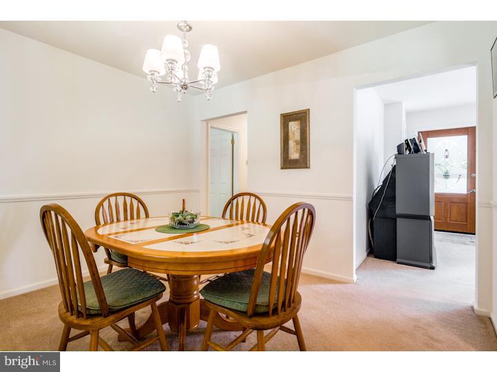18 Taunton Road Medford, NJ 08055 - Photo 15 of 23 Dining Room